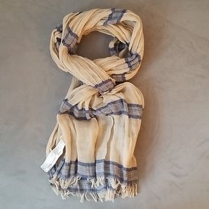 Zara wrinkled beige Scarf